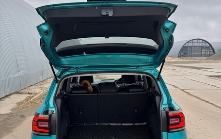 Volkswagen T-Cross I, 2021 год, 1 900 000 рублей, 8 фотография