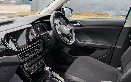 Volkswagen T-Cross I, 2021 год, 1 900 000 рублей, 9 фотография