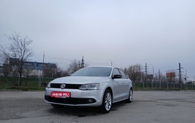 Volkswagen Jetta VI, 2013 год, 995 000 рублей, 1 фотография