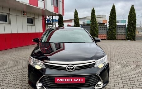Toyota Camry, 2015 год, 1 770 000 рублей, 2 фотография