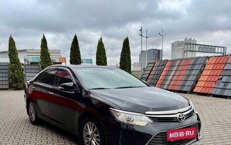 Toyota Camry, 2015 год, 1 770 000 рублей, 4 фотография