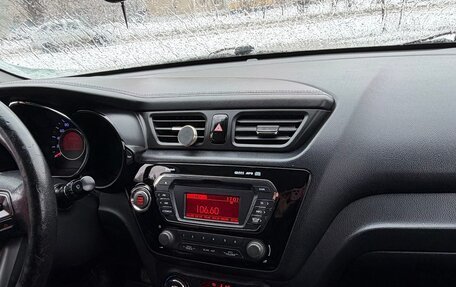 KIA Rio III рестайлинг, 2012 год, 750 000 рублей, 14 фотография