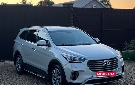 Hyundai Santa Fe III рестайлинг, 2016 год, 2 500 000 рублей, 13 фотография