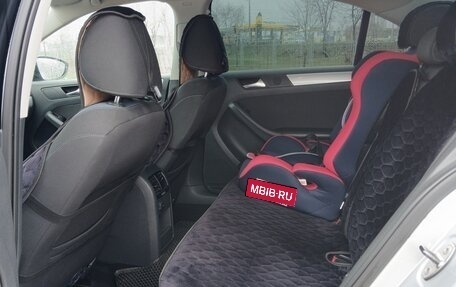 Volkswagen Jetta VI, 2013 год, 995 000 рублей, 9 фотография