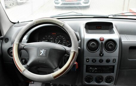 Peugeot Partner II рестайлинг 2, 2010 год, 379 000 рублей, 16 фотография