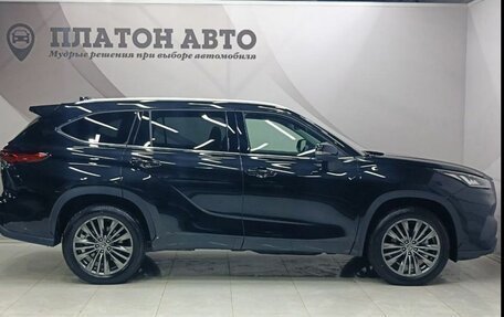 Toyota Highlander, 2026 год, 5 649 000 рублей, 4 фотография
