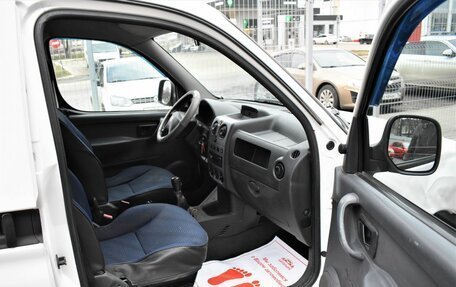 Peugeot Partner II рестайлинг 2, 2010 год, 379 000 рублей, 13 фотография