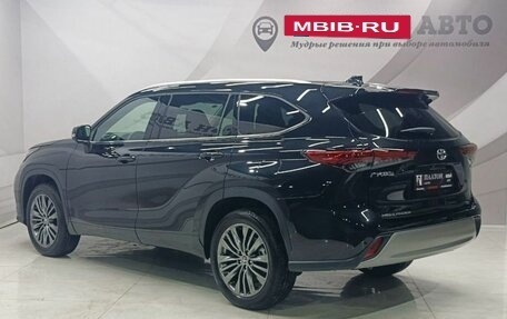 Toyota Highlander, 2026 год, 5 649 000 рублей, 7 фотография