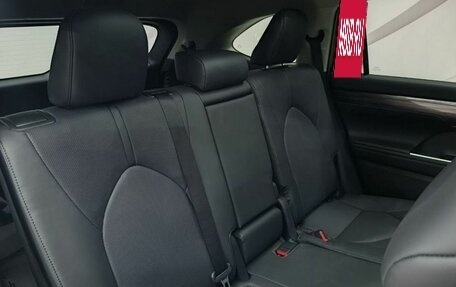 Toyota Highlander, 2026 год, 5 649 000 рублей, 16 фотография