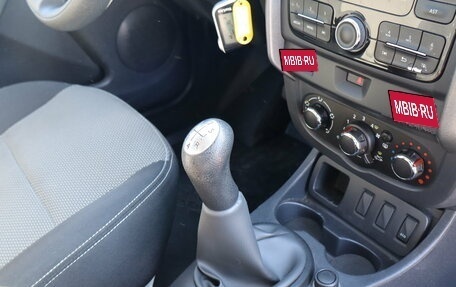 Renault Duster I рестайлинг, 2016 год, 899 000 рублей, 10 фотография