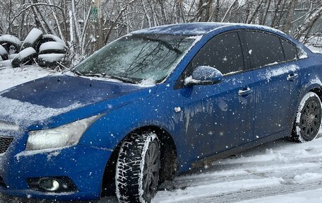 Chevrolet Cruze II, 2011 год, 730 000 рублей, 2 фотография