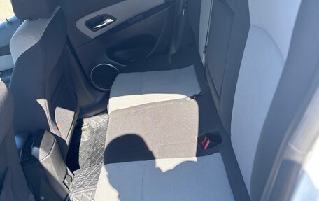 Chevrolet Cruze II, 2013 год, 940 000 рублей, 6 фотография