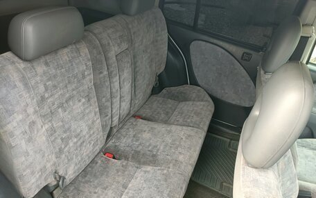 Toyota Raum I, 1999 год, 365 000 рублей, 8 фотография