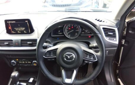 Mazda Axela, 2018 год, 1 800 000 рублей, 9 фотография