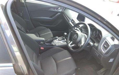Mazda Axela, 2018 год, 1 800 000 рублей, 12 фотография