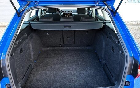 Skoda Superb III рестайлинг, 2022 год, 2 475 000 рублей, 11 фотография