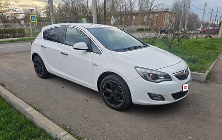 Opel Astra J, 2010 год, 750 000 рублей, 5 фотография