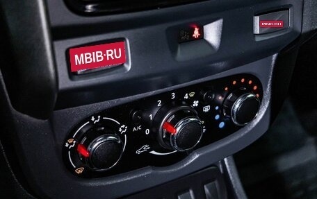 Renault Duster I рестайлинг, 2017 год, 1 249 000 рублей, 19 фотография