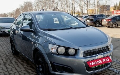 Chevrolet Aveo III, 2014 год, 569 300 рублей, 7 фотография