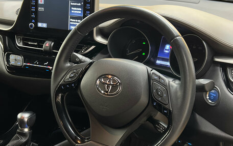 Toyota C-HR I рестайлинг, 2020 год, 2 547 000 рублей, 11 фотография