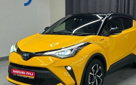 Toyota C-HR I рестайлинг, 2020 год, 2 547 000 рублей, 5 фотография