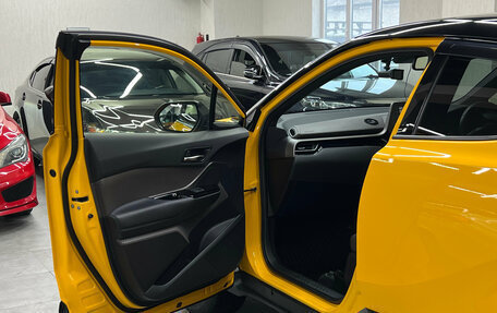 Toyota C-HR I рестайлинг, 2020 год, 2 547 000 рублей, 20 фотография