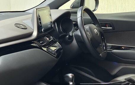 Toyota C-HR I рестайлинг, 2020 год, 2 547 000 рублей, 22 фотография