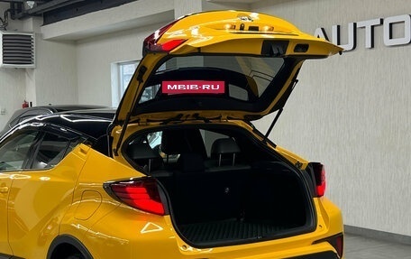 Toyota C-HR I рестайлинг, 2020 год, 2 547 000 рублей, 27 фотография