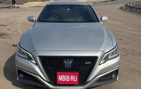 Toyota Crown, 2018 год, 2 980 000 рублей, 1 фотография