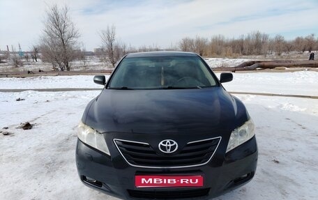 Toyota Camry, 2008 год, 950 000 рублей, 1 фотография