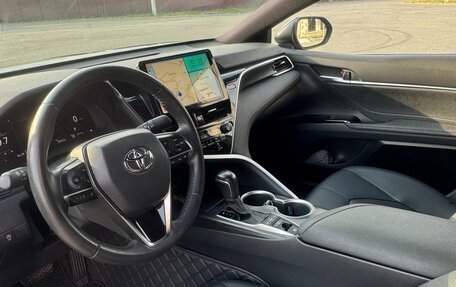 Toyota Camry, 2023 год, 3 400 000 рублей, 8 фотография