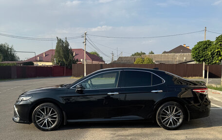 Toyota Camry, 2023 год, 3 400 000 рублей, 4 фотография