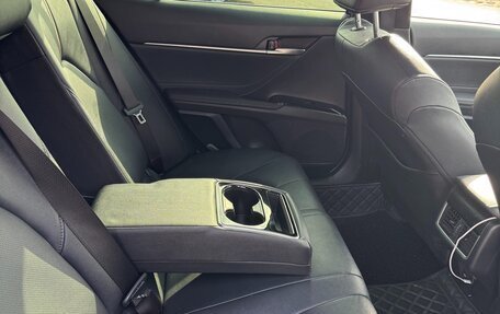 Toyota Camry, 2023 год, 3 400 000 рублей, 19 фотография