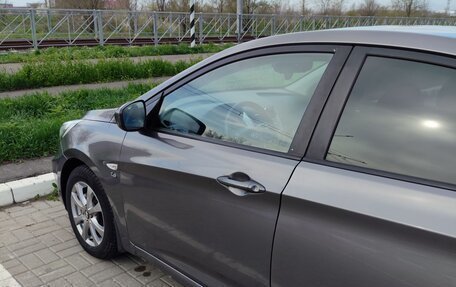 Hyundai Solaris II рестайлинг, 2011 год, 830 000 рублей, 4 фотография