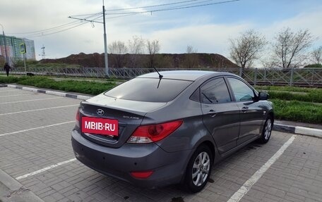 Hyundai Solaris II рестайлинг, 2011 год, 830 000 рублей, 11 фотография