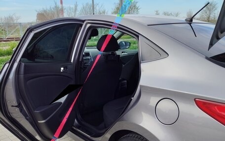 Hyundai Solaris II рестайлинг, 2011 год, 830 000 рублей, 12 фотография