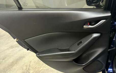 Mazda 3, 2013 год, 970 000 рублей, 23 фотография