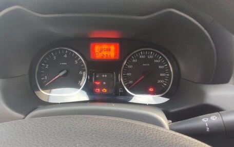 Renault Duster I рестайлинг, 2013 год, 900 000 рублей, 3 фотография