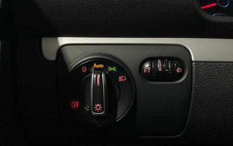 Volkswagen Scirocco III рестайлинг, 2011 год, 999 000 рублей, 16 фотография