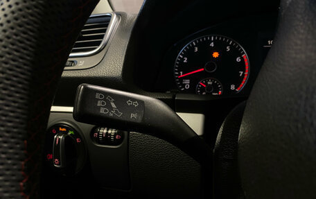 Volkswagen Scirocco III рестайлинг, 2011 год, 999 000 рублей, 17 фотография