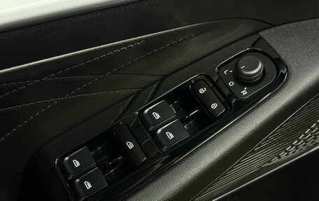 Geely Emgrand, 2024 год, 1 735 000 рублей, 11 фотография