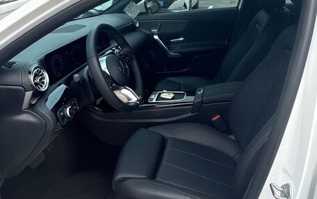 Mercedes-Benz A-Класс, 2023 год, 2 200 800 рублей, 5 фотография