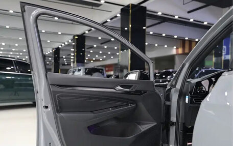 Volkswagen Golf VIII, 2023 год, 1 708 950 рублей, 5 фотография