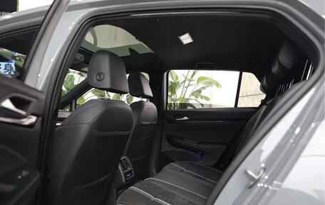 Volkswagen Golf VIII, 2023 год, 1 708 950 рублей, 11 фотография