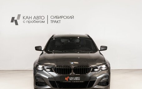 BMW 3 серия, 2019 год, 4 200 000 рублей, 2 фотография