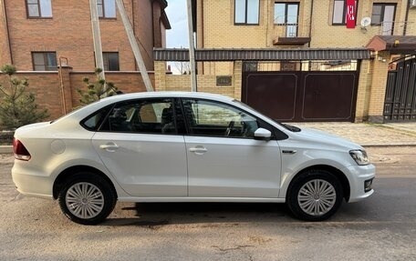 Volkswagen Polo VI (EU Market), 2019 год, 1 280 000 рублей, 2 фотография