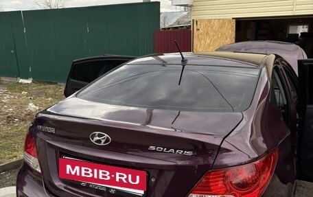 Hyundai Solaris II рестайлинг, 2012 год, 650 000 рублей, 7 фотография