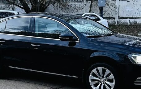 Volkswagen Passat B7, 2011 год, 950 000 рублей, 4 фотография