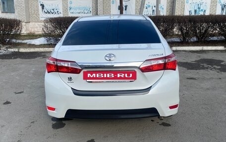 Toyota Corolla, 2018 год, 1 880 000 рублей, 5 фотография