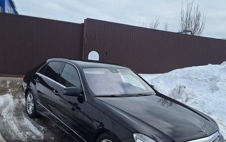 Mercedes-Benz E-Класс, 2011 год, 1 250 000 рублей, 5 фотография